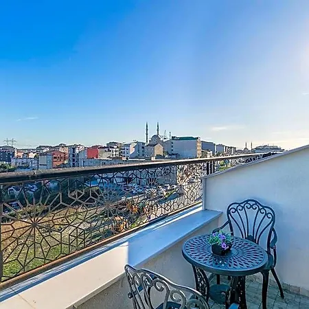 Airgate Hotel